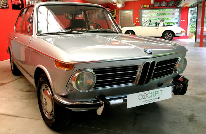 Location BMW 2002 