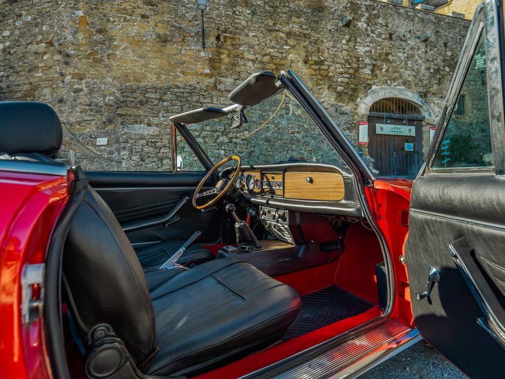 Rétro Balades Location Fiat 124 Spider
