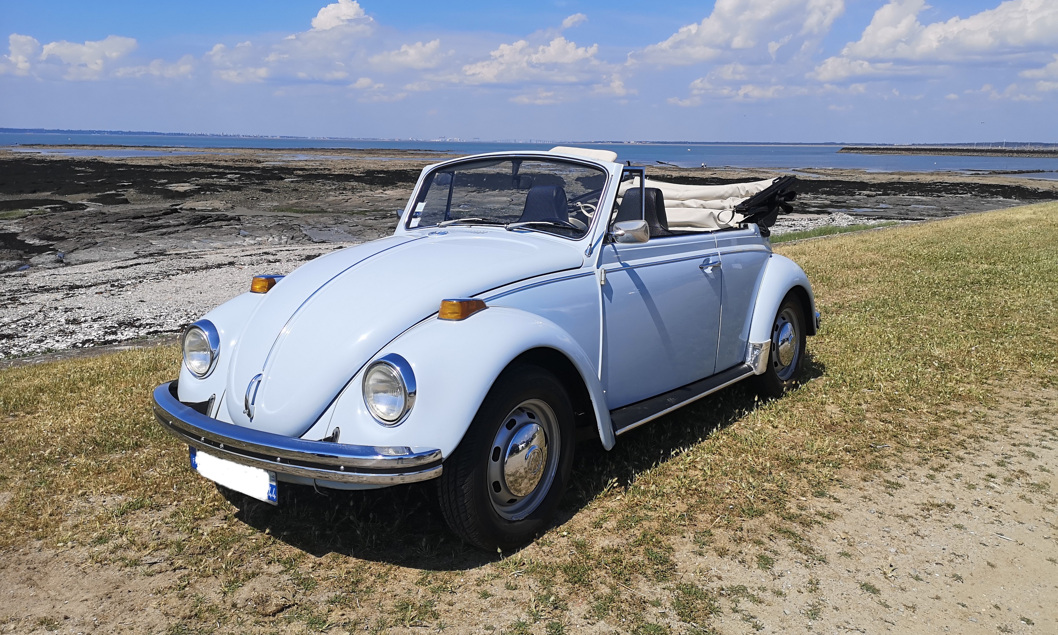 Location Volkswagen Coccinelle Pornichet